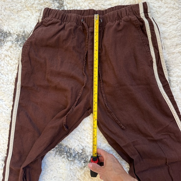 Mid Rise Linen-Blend Wide-Leg Pants - Picture 3 of 6